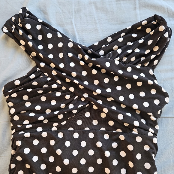 Guess sz M bodycon fitted mini dress EUC - Picture 2 of 11